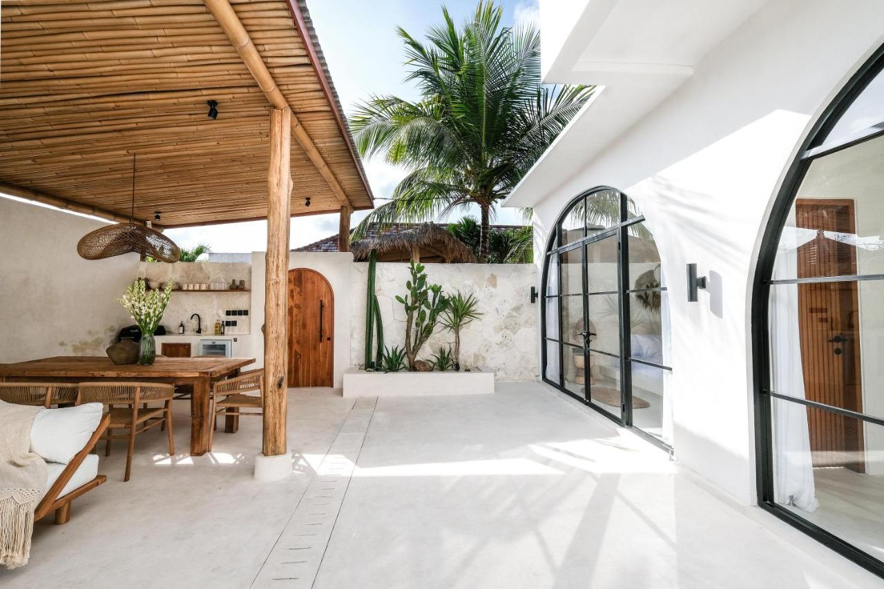 Mahi Mahi Villa & Suites Улувату Екстер'єр фото